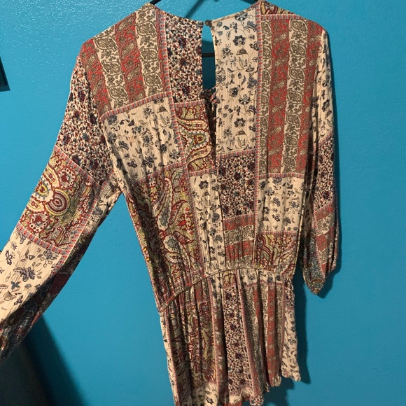 Romper - Picture 3 of 4